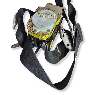 Toyota Yaris Front seatbelt 732100D052 191004 AKATAPET9