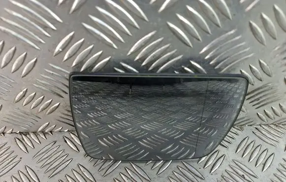 BMW X3 E83 Wing mirror glass 252334001