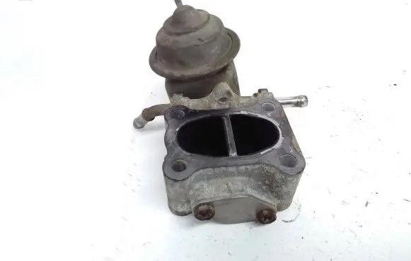 Honda CR-V EGR valve