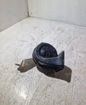 Audi A4 S4 B7 8E 8H Horn signal 703881155