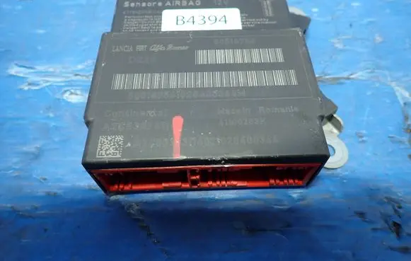 Alfa Romeo Mito Airbag control unit/module 50518756 41100203K