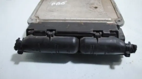 Volkswagen PASSAT B6 Engine control unit/module 03G906021NK
