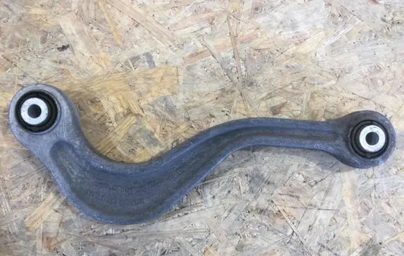 Porsche Panamera (970) Rear control arm 97033104700