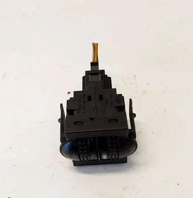 Volkswagen PASSAT B5 Headlight level height control switch 3B0941333A
