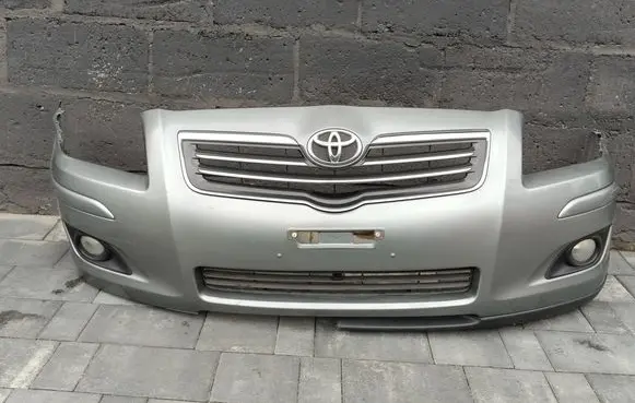 Toyota Avensis T250 Front bumper 5211905170
