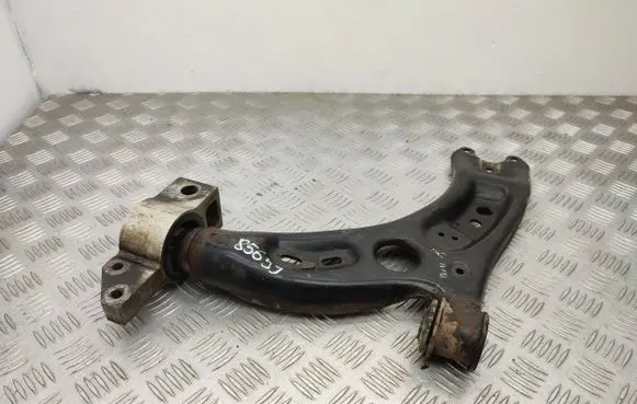 Skoda Superb B6 (3T) Front lower control arm/wishbone