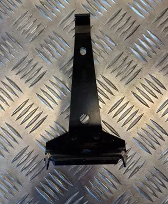 BMW X3 E83 Battery bracket K0311P05