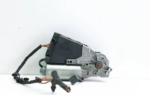 Sunroof motor/actuator