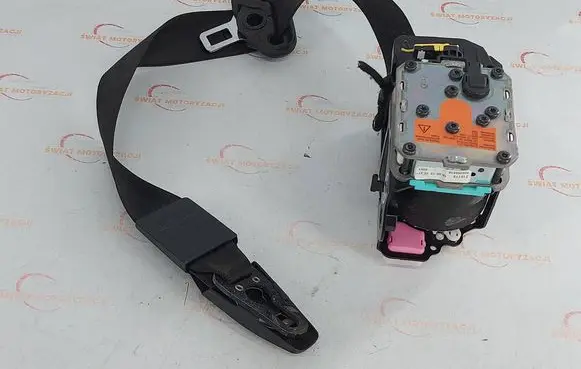 Audi A4 S4 B8 8K Front seatbelt 8K1857706K