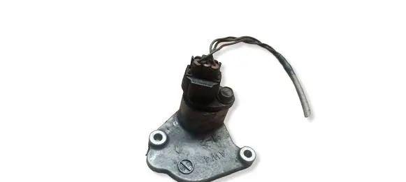 Nissan Almera N16 Camshaft position sensor AW4