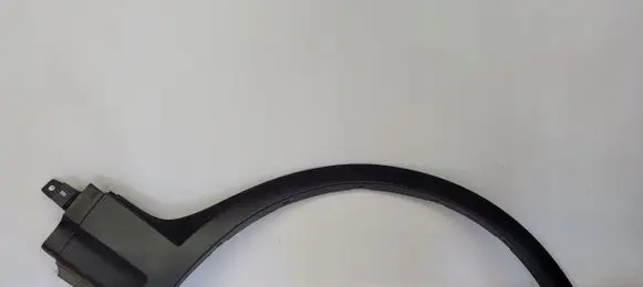 BMW X3 E83 Front arch trim 