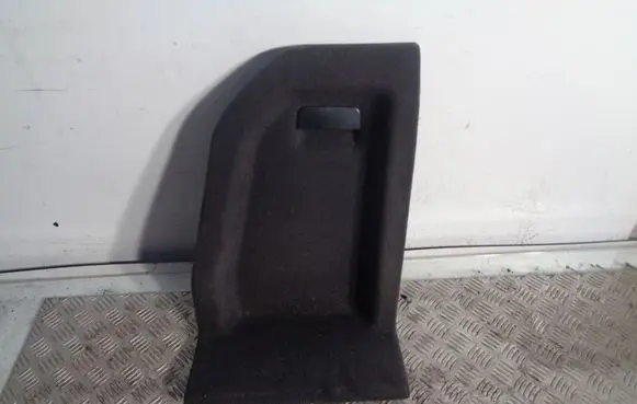 Other trunk/boot trim element