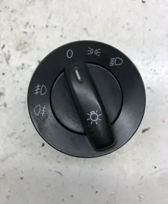 Volkswagen Touran I Light switch 1T0941431AA