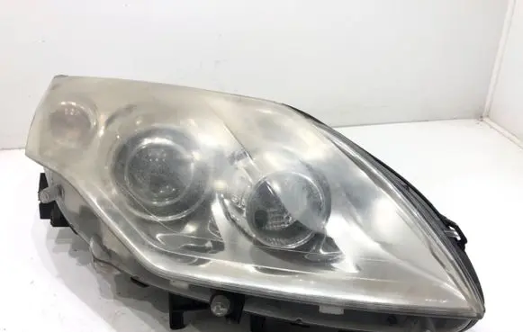 Renault Laguna III Headlight/headlamp