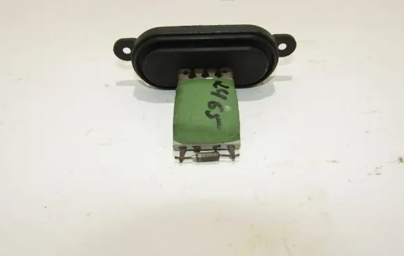 Volkswagen Transporter - Caravelle T5 Heater blower fan relay kodo