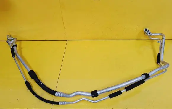 Fiat Croma Air conditioning (A/C) pipe/hose 51804878