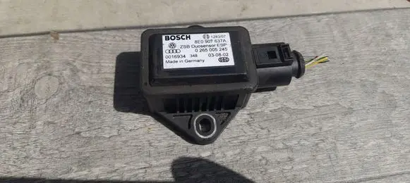 Audi A4 S4 B6 8E 8H ESP acceleration yaw rate sensor 8E0907637A
