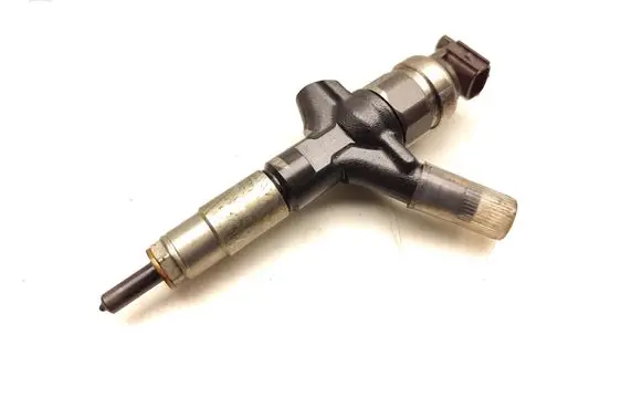 Subaru Legacy Fuel injector 16613AA030