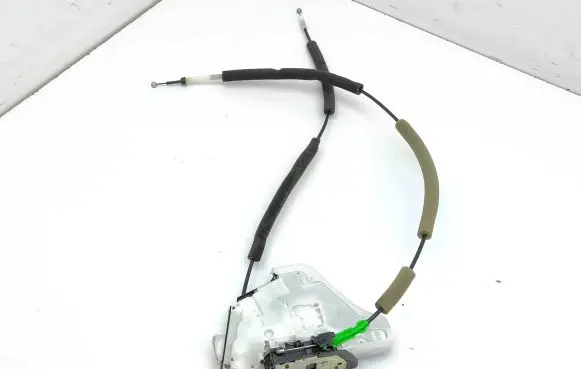 Nissan Qashqai J12 Front door lock 805016UE0A 1467 1407MAR0