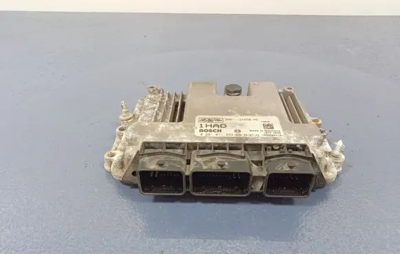 Ford Focus C-MAX Engine control unit/module ECU 0281011263