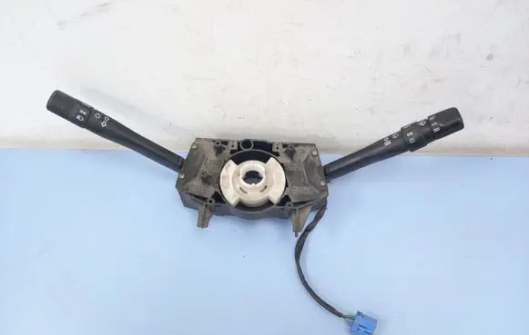 Honda Accord Wiper turn signal indicator stalk/switch M16710