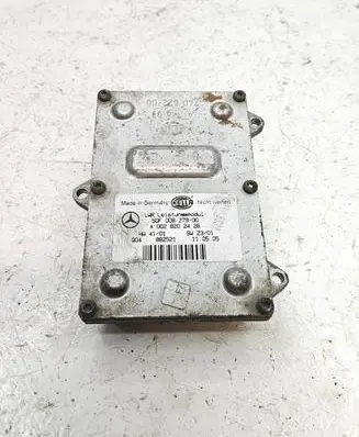 Mercedes-Benz E W211 Headlight ballast module Xenon A0028202426 5DF00827900
