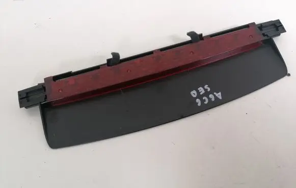 Audi A6 S6 C6 4F Third/center stoplight 4F5945097