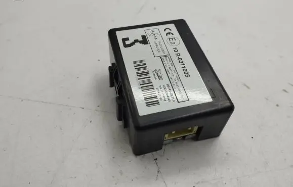 Toyota Avensis T270 Other control units/modules R-0311005
