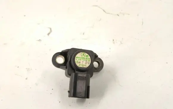 Mercedes-Benz E W211 Air pressure sensor 0041533228 0051535028