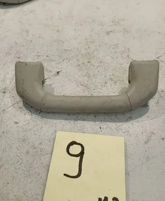 Mercedes-Benz C AMG W203 Rear interior roof grab handle A2038100551