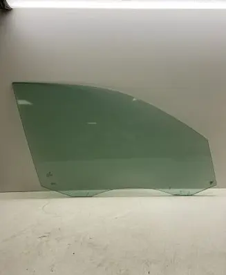 Volkswagen Tiguan Front door window glass four-door