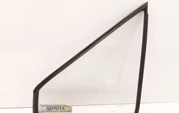 Volkswagen PASSAT B2 Front door vent window glass four-door 321845117A 321845117 43R001057