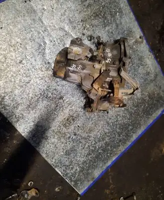 Citroen C3 Manual 5 speed gearbox 12ES2
