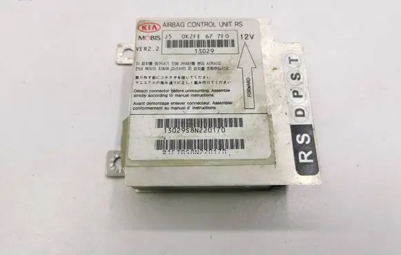 KIA Carens I Airbag control unit/module 0K2FE677F0 13029