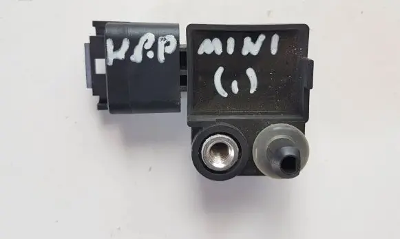 Mini Cooper Countryman R60 Airbag deployment crash/impact sensor 9159311
