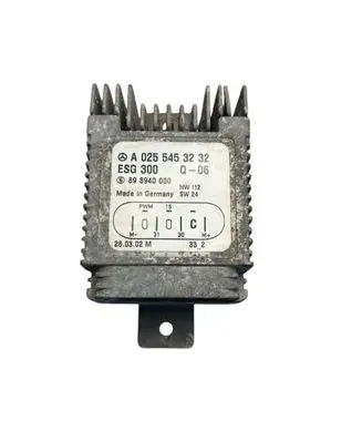 Mercedes-Benz A W168 Coolant fan relay A0255453232