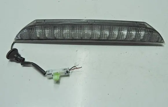 Mitsubishi ASX Third/center stoplight P5631