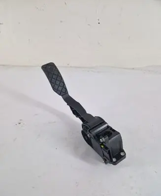 Audi A1 Accelerator throttle pedal 0280755067