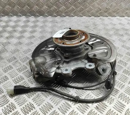 Mercedes-Benz GLE W167 Rear wheel hub A1673572200