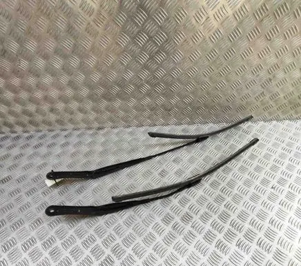 BMW X2 F39 Windshield/front glass wiper blade 7429710 2455086