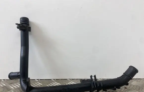 Audi A1 Engine coolant pipe/hose 03L121065AJ