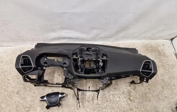 Ford Kuga II Dashboard 
