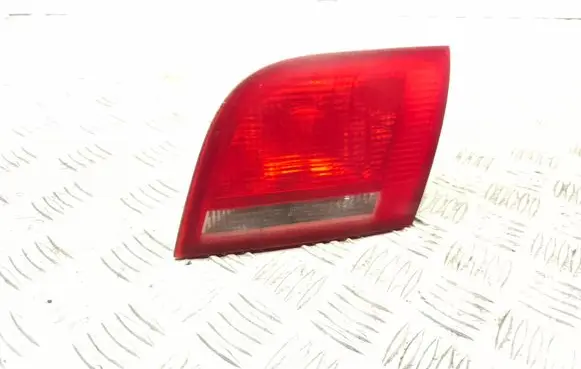 Audi A3 S3 8P Tailgate rear/tail lights 8P4945258A