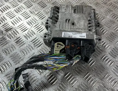 Volvo V40 Engine control unit/module 31355712