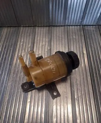KIA Sportage Power steering fluid tank/reservoir