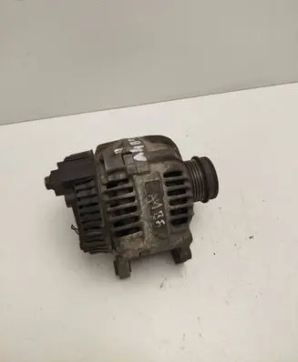 Audi A4 S4 B5 8D Generator/alternator