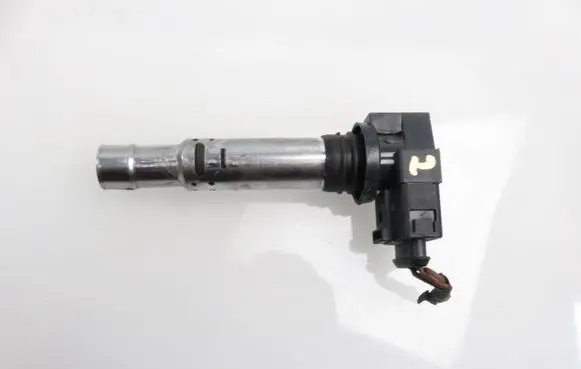 Seat Ibiza III (6L) High voltage ignition coil R0401S00400
