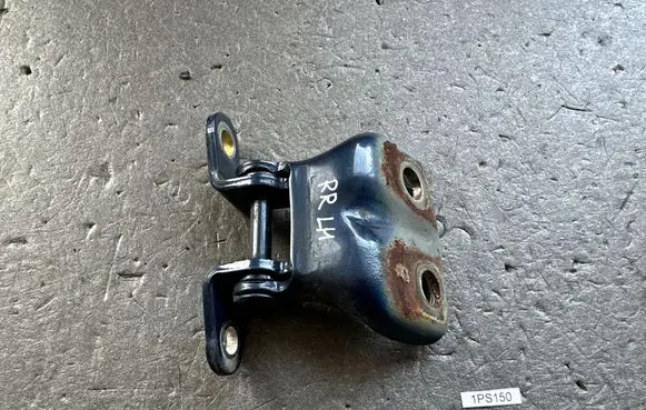 Mitsubishi Pajero Rear door upper hinge MB227227