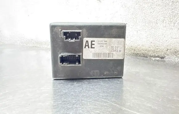 Opel Insignia A Tow bar trailer control unit/module 13317368 532502100 1034