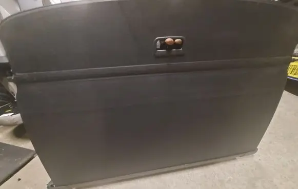 Volkswagen PASSAT B6 Parcel shelf load cover 